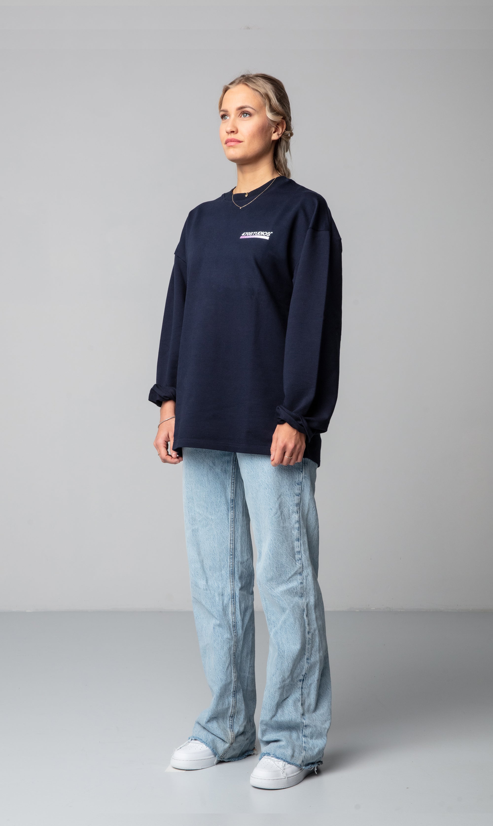 Navy Longsleeve